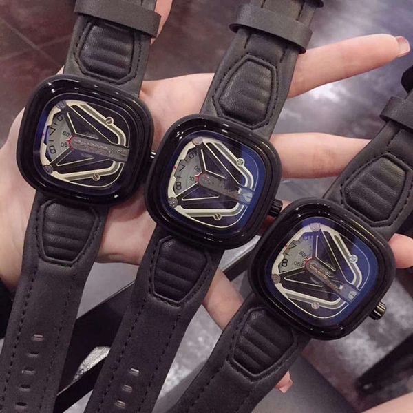 men's watch watch friday quartz, Slivery;brown
men's watch watch friday quartz, Slivery;brown