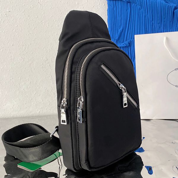 designer luxury women the tote bag fashion versatile handbags shoulder crossbody bags purse telfars totes large capacity saddle wallets 7a 2
designer luxury women the tote bag fashion versatile handbags shoulder crossbody bags purse telfars totes large capacity saddle wallets 7a 2
