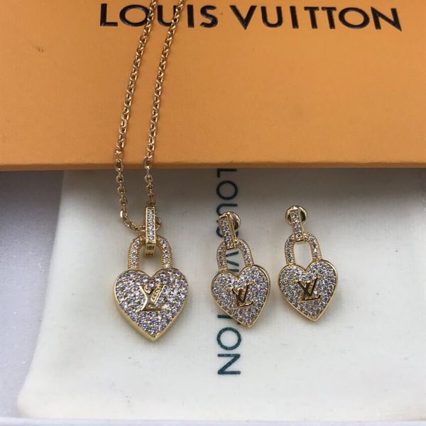 personalized custom old english name necklaces for women men curb chians hip hop jewelry stainless steel letter long necklaces with box r15, Silver
personalized custom old english name necklaces for women men curb chians hip hop jewelry stainless steel letter long necklaces with box r15, Silver
