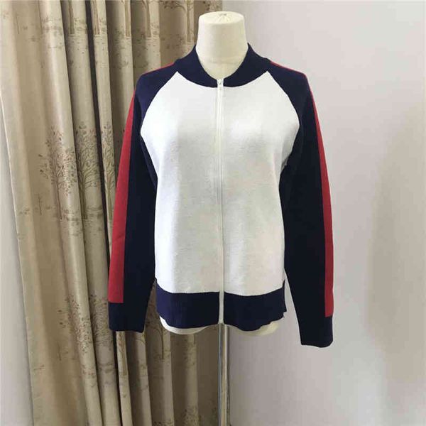 2022 factory wholesale new model d home autumn winter long sleeve contrast color back love letter baseball jersey knitted cardigan jacket wo, White;black
2022 factory wholesale new model d home autumn winter long sleeve contrast color back love letter baseball jersey knitted cardigan jacket wo, White;black