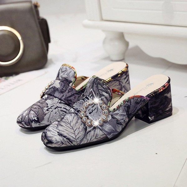 summer women shoes retro square heel women slippers 2021 flower embroider fashion thick sole slides comfortable girls slippers, Black
summer women shoes retro square heel women slippers 2021 flower embroider fashion thick sole slides comfortable girls slippers, Black