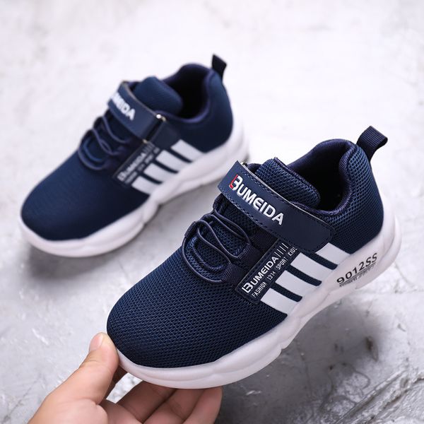 spring autumn kids shoes fashion breathable mesh children sneakers light running sport boys sneakers girls casual shoes non-slip c1002, Black;red
spring autumn kids shoes fashion breathable mesh children sneakers light running sport boys sneakers girls casual shoes non-slip c1002, Black;red
