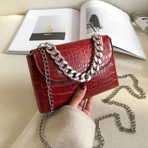 новая марка 2020 новый женский закрылков vintage crocodile big chain дизайнерские сцепления сумка сумочка мягкие сумки кожи плеча
новая марка 2020 новый женский закрылков vintage crocodile big chain дизайнерские сцепления сумка сумочка мягкие сумки кожи плеча