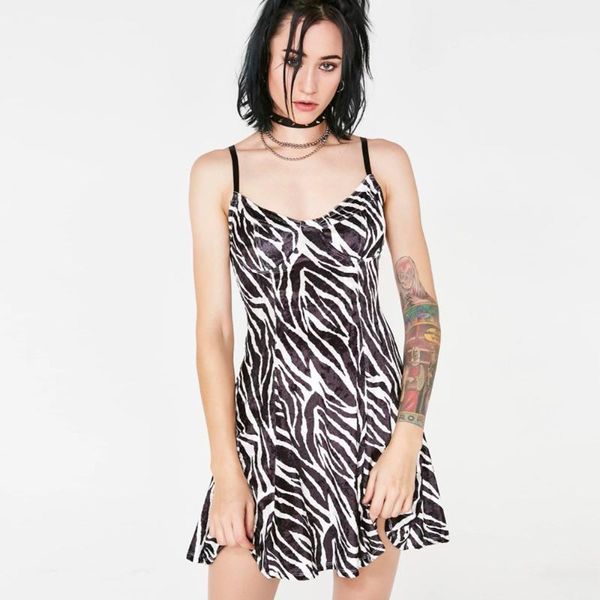 casual dresses women animal zebra print strap bodycon dress sleeveless elegant boho holiday backless summer ladies skinny streetwear1, Black;gray
casual dresses women animal zebra print strap bodycon dress sleeveless elegant boho holiday backless summer ladies skinny streetwear1, Black;gray