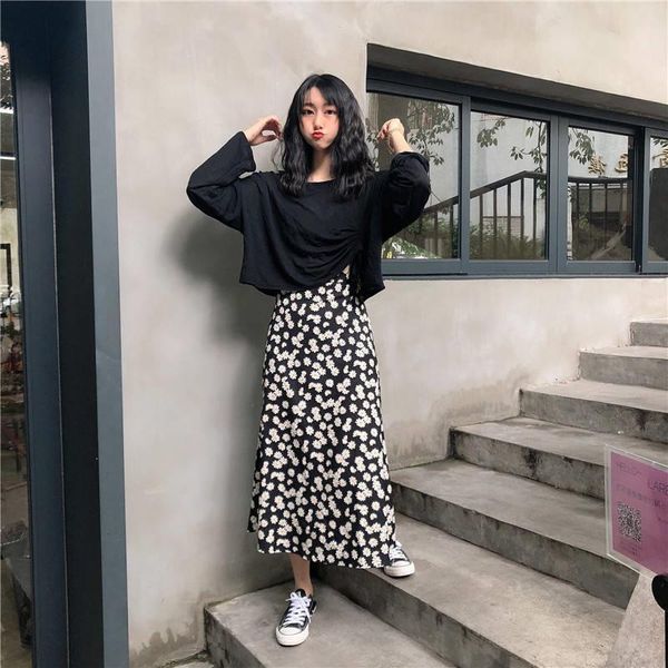 long skirts for women slim women skirt fashion dasiy print women skirt vintage high waist midi skirts casual drop shipping, Black
long skirts for women slim women skirt fashion dasiy print women skirt vintage high waist midi skirts casual drop shipping, Black