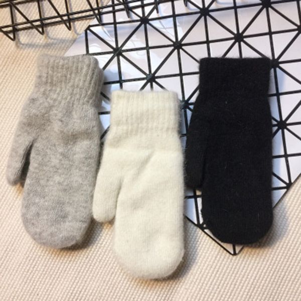 simple fashion female short rabbit fur mittens double winter windproof warm outdoor riding ski gloves d98, Blue;gray
simple fashion female short rabbit fur mittens double winter windproof warm outdoor riding ski gloves d98, Blue;gray