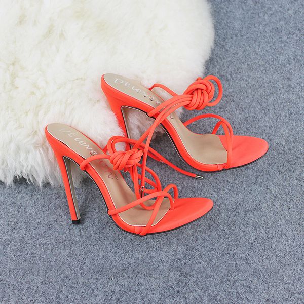 2021 new europe and america candy s glitter split toe lace high-heeled shoes big size women's sandals 3r47, Black
2021 new europe and america candy s glitter split toe lace high-heeled shoes big size women's sandals 3r47, Black