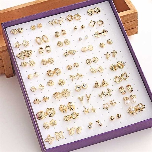 50 pairs/box women's stainless steel earrings color round hypoallergenic earrings wedding jewelry box earrings fashion gift 220210, Golden;silver
50 pairs/box women's stainless steel earrings color round hypoallergenic earrings wedding jewelry box earrings fashion gift 220210, Golden;silver