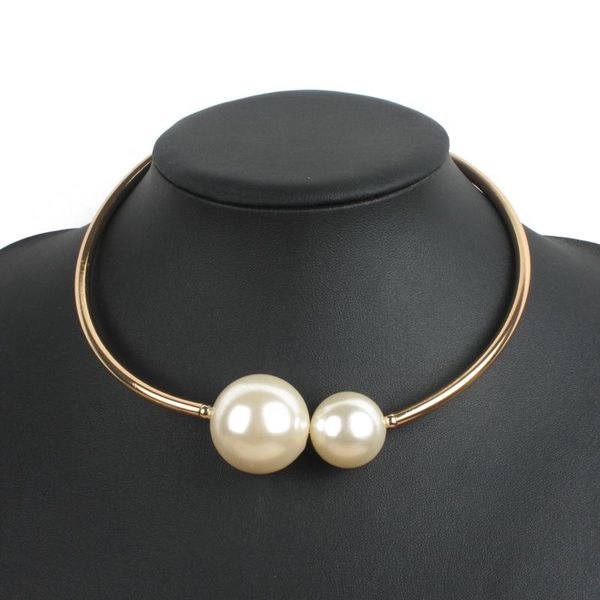simple and elegant temperament necklace size imitation pearl short clavicle chain, Golden;silver
simple and elegant temperament necklace size imitation pearl short clavicle chain, Golden;silver