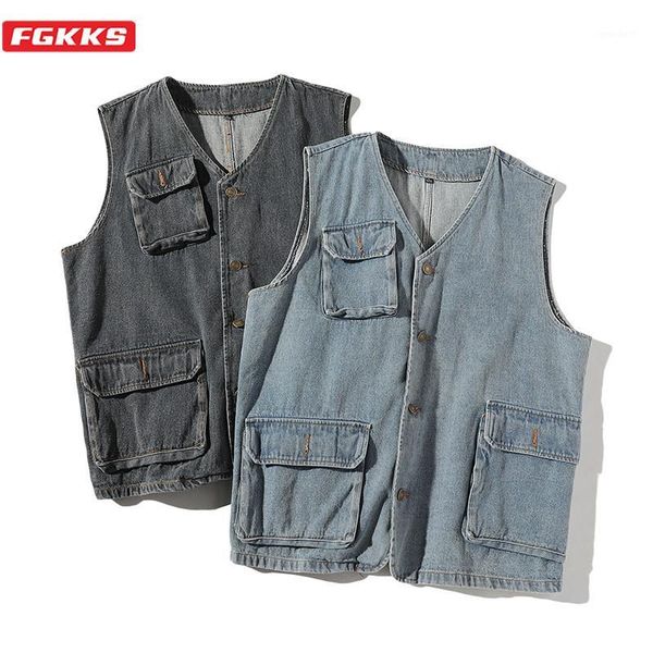 men's vests fgkks fashion brand men denim vest spring solid color casual multi-pocket wild coat male1, Black;white
men's vests fgkks fashion brand men denim vest spring solid color casual multi-pocket wild coat male1, Black;white