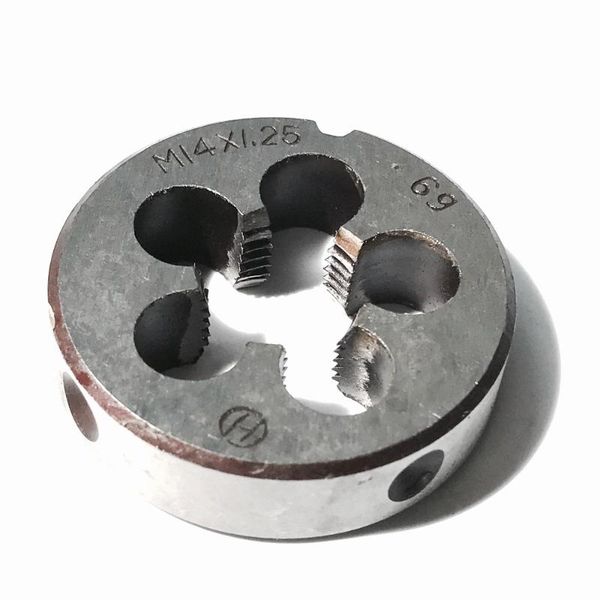 of 1pc metric left hand manual die m14*1.0/1.25/1.5/1.75mm for threading iron aluminum copper metal workpieces
of 1pc metric left hand manual die m14*1.0/1.25/1.5/1.75mm for threading iron aluminum copper metal workpieces