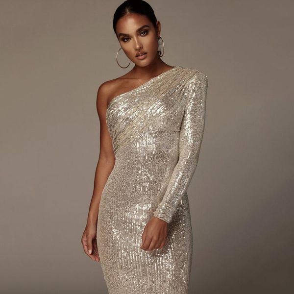 casual dresses 2021 autumn one-shoulder long sleeve sequined bodycon dress women's club evening party vestidos, Black;gray
casual dresses 2021 autumn one-shoulder long sleeve sequined bodycon dress women's club evening party vestidos, Black;gray