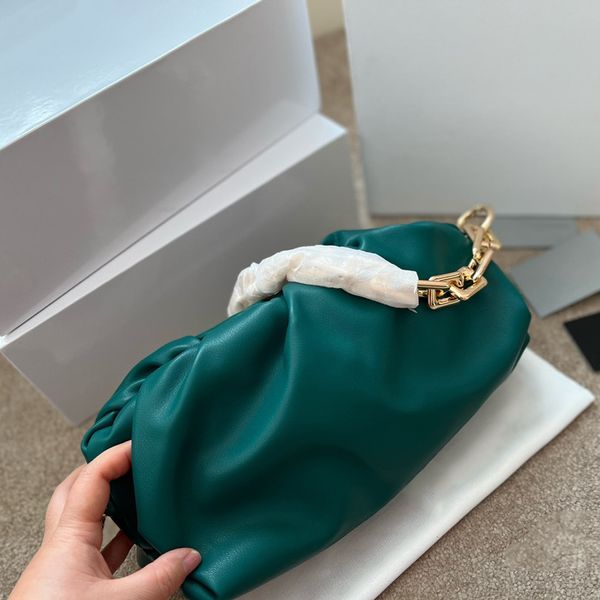 famous designer brand soft genuine leather ladies pouch bag with big metal chain messenger handbag for women cloud bags luxury fas313u
famous designer brand soft genuine leather ladies pouch bag with big metal chain messenger handbag for women cloud bags luxury fas313u