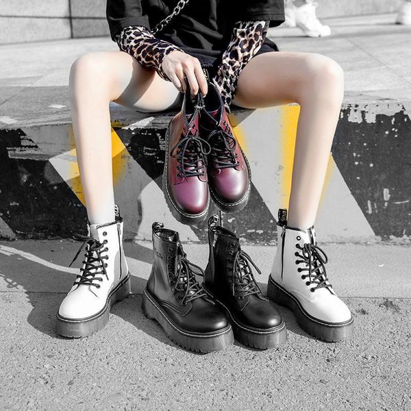 Motorcycle Boots Female 2020 Autumn New Soft Leather Women Booties Lace Up White Winter Women Shoes, Black
Motorcycle Boots Female 2020 Autumn New Soft Leather Women Booties Lace Up White Winter Women Shoes, Black