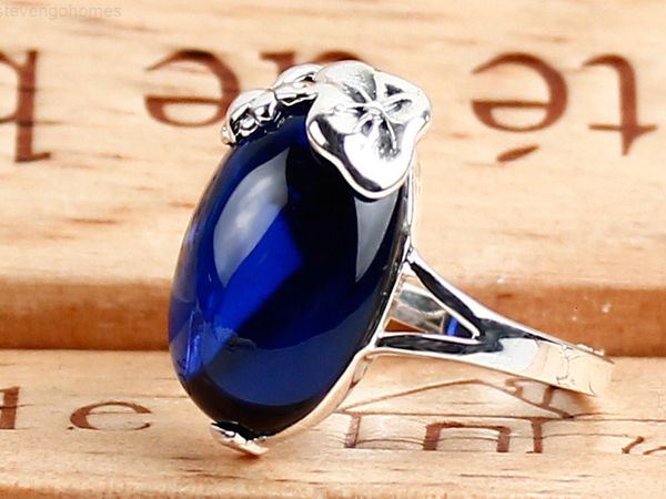 red 925 sterling corundum jewelry large mysterious and elegant thai silver gemstone ring wholesale, Golden;silver
red 925 sterling corundum jewelry large mysterious and elegant thai silver gemstone ring wholesale, Golden;silver