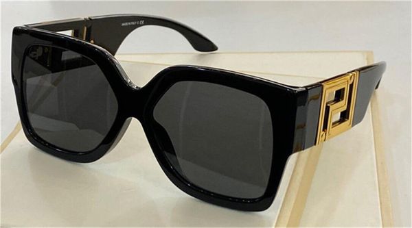 new fashion design sunglasses 4402 square plate frame special design temples popular avant-garde style uv400 protective glasses, White;black
new fashion design sunglasses 4402 square plate frame special design temples popular avant-garde style uv400 protective glasses, White;black