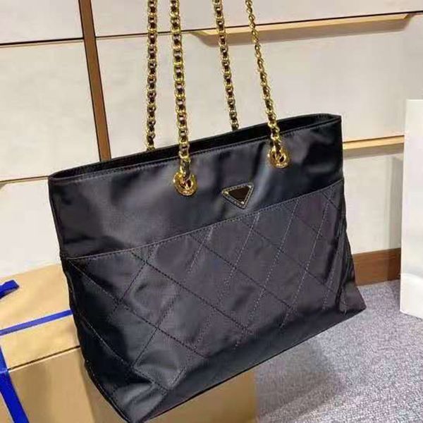 luxury canvas handbag high bag 3a black shopping sale 34cm nylon large capacity shoulder classic quality handbag women brand bag ipnkx, Red;black
luxury canvas handbag high bag 3a black shopping sale 34cm nylon large capacity shoulder classic quality handbag women brand bag ipnkx, Red;black