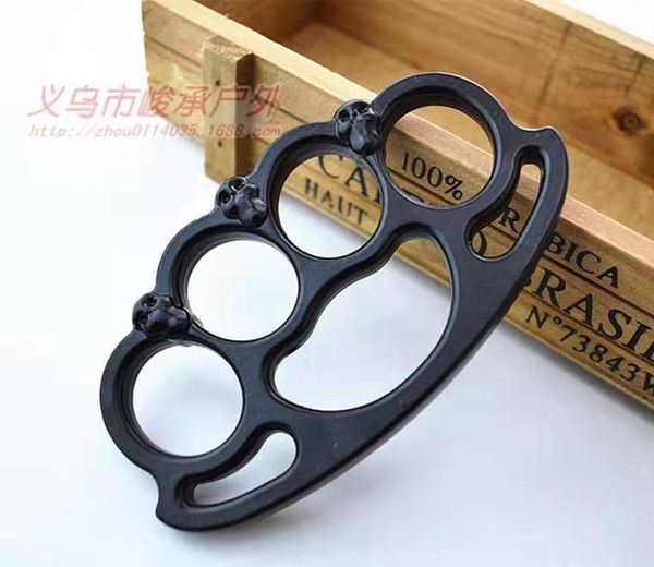 defense weapon refers to tiger point finger ring hand clasp fist button defensive weapon tiger finger ring fist ring iron four-fingered855
defense weapon refers to tiger point finger ring hand clasp fist button defensive weapon tiger finger ring fist ring iron four-fingered855