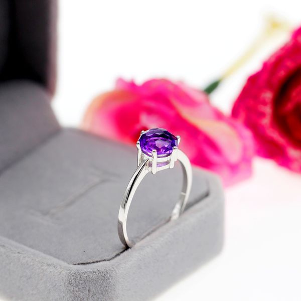 us stock uloveido amethyst solitaire ring, 925 sterling silver, 8*8mm certified purple gemstone wedding jewelry women fj201 201113, Slivery;golden
us stock uloveido amethyst solitaire ring, 925 sterling silver, 8*8mm certified purple gemstone wedding jewelry women fj201 201113, Slivery;golden