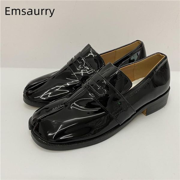 women size 39 black patent leather women shoes individual split toe slip-on loafers spring autumn casual shoes woman
women size 39 black patent leather women shoes individual split toe slip-on loafers spring autumn casual shoes woman
