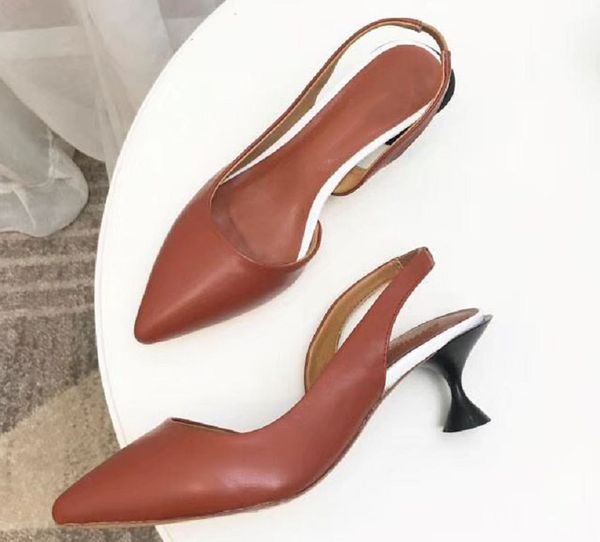 classics women shoes sandals fashion beach thick bottom slippers alphabet lady sandals leather high heel shoes slides shoe008 125207, Black
classics women shoes sandals fashion beach thick bottom slippers alphabet lady sandals leather high heel shoes slides shoe008 125207, Black