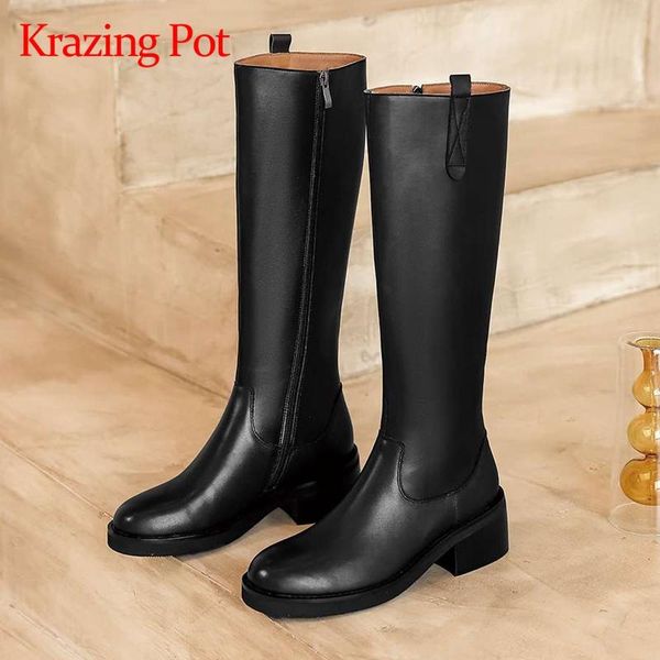 boots krazing pot 2021 winter arrival riding simple style solid young lady streetwear round toe modern knee-high l81, Black
boots krazing pot 2021 winter arrival riding simple style solid young lady streetwear round toe modern knee-high l81, Black
