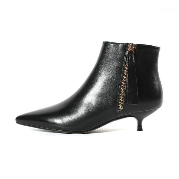 boots cow leather low heels women ankle black white office ladies dress shoes spring autumn woman size 41 42 431
boots cow leather low heels women ankle black white office ladies dress shoes spring autumn woman size 41 42 431