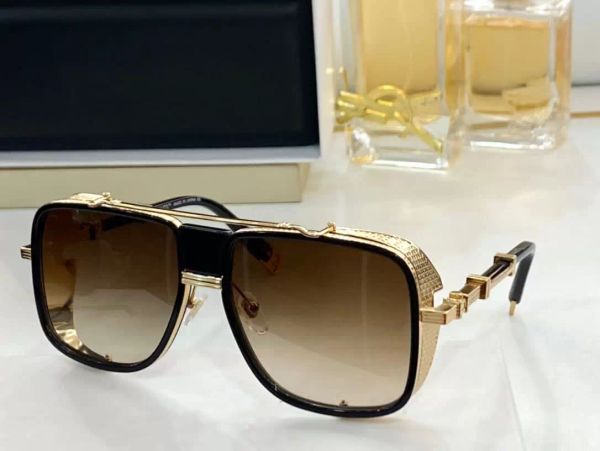 sunglasses mens 2022 designer retro summer 104 anti-ultraviolet driving fishing fashion random box, White;black 
sunglasses mens 2022 designer retro summer 104 anti-ultraviolet driving fishing fashion random box, White;black