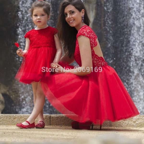 red short flower girls dresses backless lace cap sleeve daughter mother matching dress for party o neck puffy tulle gowns, Red;yellow 
red short flower girls dresses backless lace cap sleeve daughter mother matching dress for party o neck puffy tulle gowns, Red;yellow