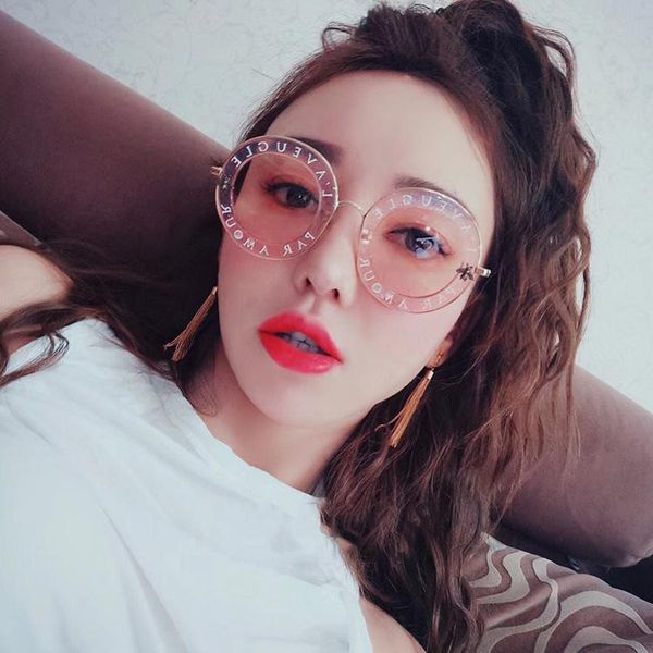 sunglasses classic round women brand designer word black cool sunglass star style protection sun glasses uv400, White;black
sunglasses classic round women brand designer word black cool sunglass star style protection sun glasses uv400, White;black