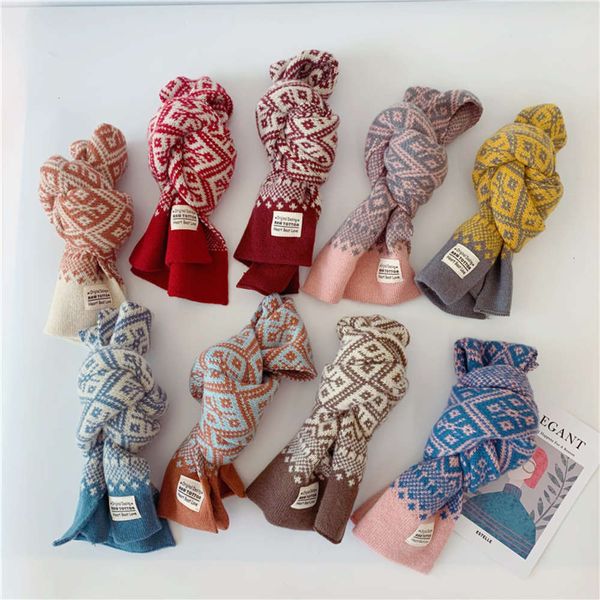 children's south korea dongdamen ins snowflake knitting wool scarf warm baby's neck in autumn and winter, Red;brown
children's south korea dongdamen ins snowflake knitting wool scarf warm baby's neck in autumn and winter, Red;brown
