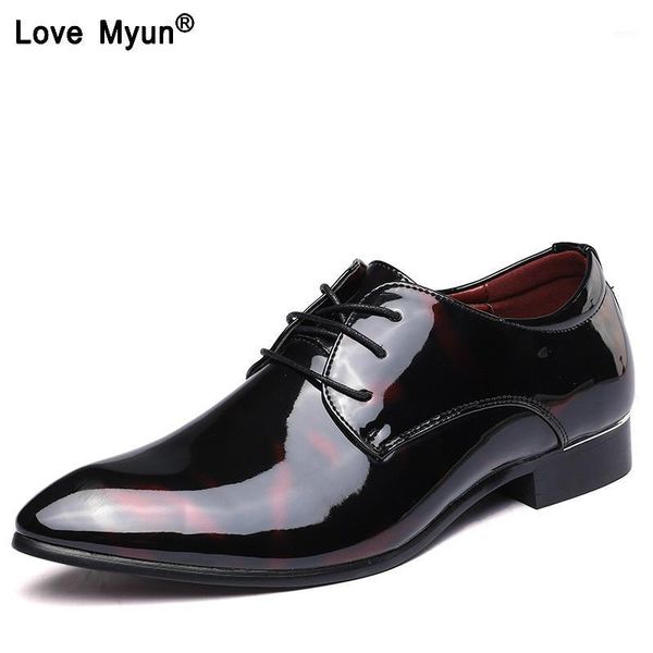 fashion male dress shoes patent leather pointed toe business formal office shoes men party wedding fgb7891, Black
fashion male dress shoes patent leather pointed toe business formal office shoes men party wedding fgb7891, Black