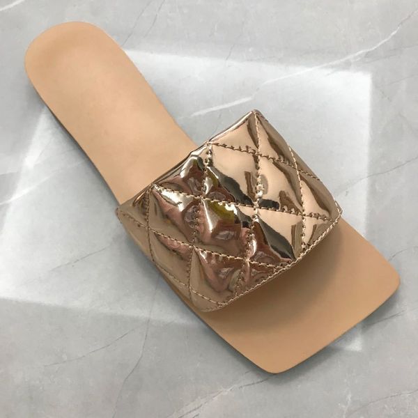 2021 new xia kuan warm smooth female sandals sweet-colored line-style slippers dce8, Black
2021 new xia kuan warm smooth female sandals sweet-colored line-style slippers dce8, Black