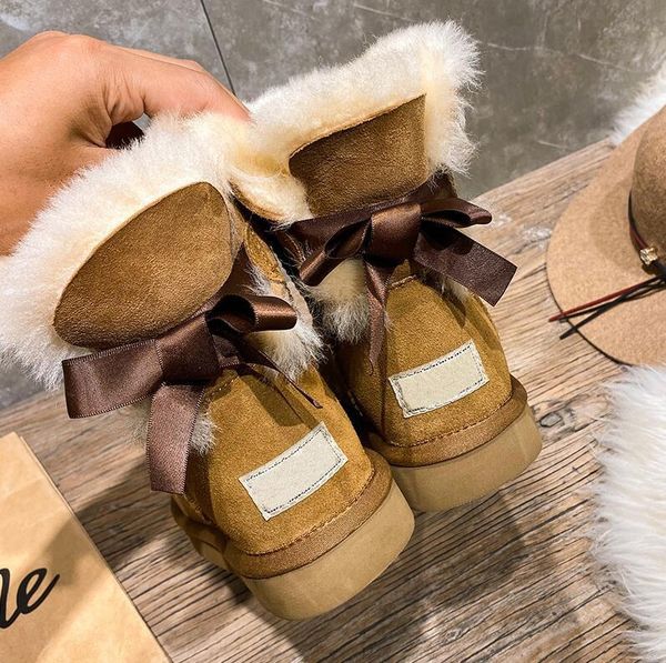 2020 ankle bowknot snow boots women wool fur lined australia classic genuine leather winter flat warm black shoes
2020 ankle bowknot snow boots women wool fur lined australia classic genuine leather winter flat warm black shoes