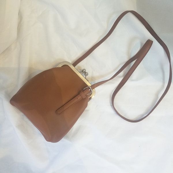 hbp new women's bag wholesale vintage bulbs puzzle pu small square bag clip package korean version of the donglie
hbp new women's bag wholesale vintage bulbs puzzle pu small square bag clip package korean version of the donglie