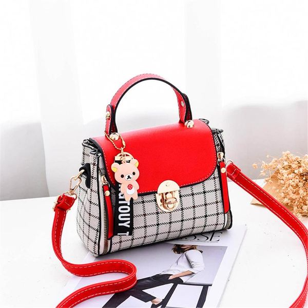 2020 new one-shoulder cross-body bag for girls college style iouo authentic guarantee designer small square bag
2020 new one-shoulder cross-body bag for girls college style iouo authentic guarantee designer small square bag