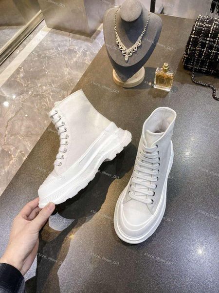 2021 new men's and women's shoes tread slick lace up luxury design star same style casual shoes unisex, Black
2021 new men's and women's shoes tread slick lace up luxury design star same style casual shoes unisex, Black