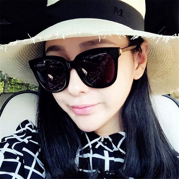 brand 2019 new fashion ladies design retro round men's glasses uv400 anti-uv driving reflective sunglasses
brand 2019 new fashion ladies design retro round men's glasses uv400 anti-uv driving reflective sunglasses