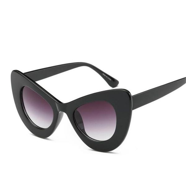 sunglasses 2021 fashion retro cat eye women brand designer frame glasses female lady sun lunettes de soleil z135, White;black
sunglasses 2021 fashion retro cat eye women brand designer frame glasses female lady sun lunettes de soleil z135, White;black