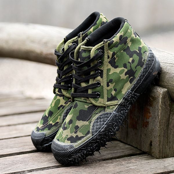 men camouflage mountain boots male non-slip sports climbing shoes men outdoor military tactical, Black
men camouflage mountain boots male non-slip sports climbing shoes men outdoor military tactical, Black