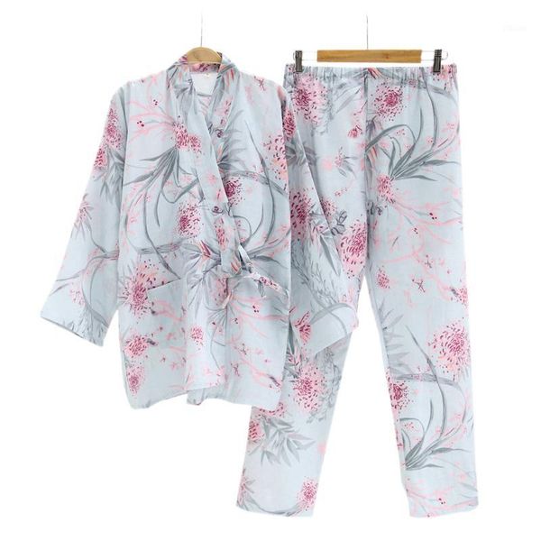 new 2020 summer kimono robes women simple short sleeves 100% cotton casual japanese fresh pajamas sets robes for women1, Black;red
new 2020 summer kimono robes women simple short sleeves 100% cotton casual japanese fresh pajamas sets robes for women1, Black;red