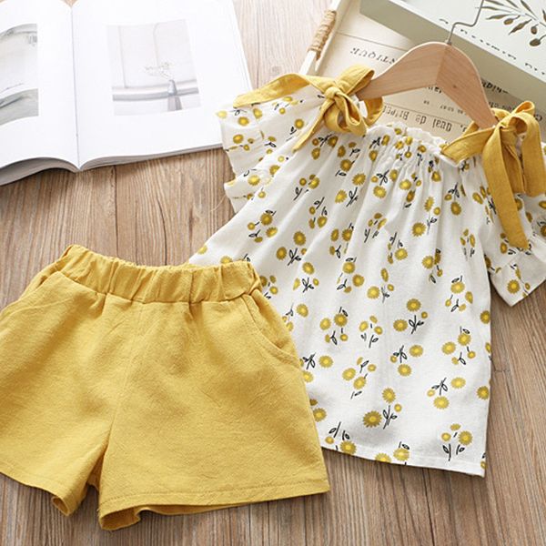 toddler girls clothes summer baby girls set foral casual outfits t-shirt shorts sleeveless kids clothes children 2 pcs/set c1021, White
toddler girls clothes summer baby girls set foral casual outfits t-shirt shorts sleeveless kids clothes children 2 pcs/set c1021, White
