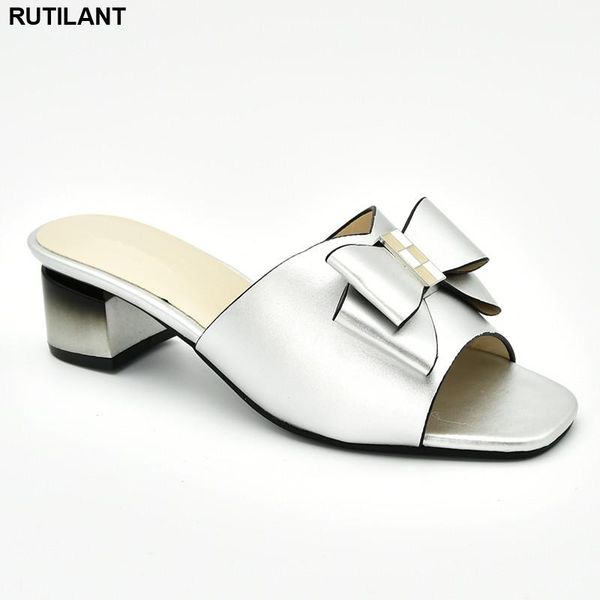 new arrival italian women wedding pumps decorated with rhinestone shoes woman high heel slip on shoes for women elegant pumps, Black
new arrival italian women wedding pumps decorated with rhinestone shoes woman high heel slip on shoes for women elegant pumps, Black