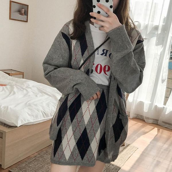 4 colors sweater skirt women set vintage knitted cardigans+ a-line mini skirt women's two pcs set (x915)1, Gray
4 colors sweater skirt women set vintage knitted cardigans+ a-line mini skirt women's two pcs set (x915)1, Gray