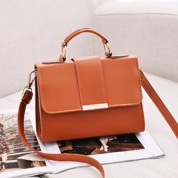 fashion woman bag shoulder small flip ladies messenger bag simple leather popular wild fashion casual 2020 new solid color
fashion woman bag shoulder small flip ladies messenger bag simple leather popular wild fashion casual 2020 new solid color