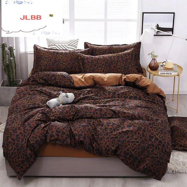 2021 new summer bedding set home stripe printing bedding cute pattern polyester material comforter sets 5 sizes
2021 new summer bedding set home stripe printing bedding cute pattern polyester material comforter sets 5 sizes