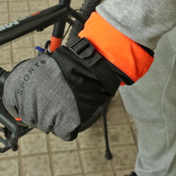 winter skiing glove women men outdoor sports thicken comfortable fleece windproof cycling riding gloves
winter skiing glove women men outdoor sports thicken comfortable fleece windproof cycling riding gloves