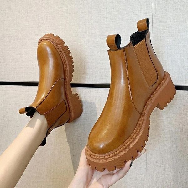 2021women boots genuine leather round toe slip on ankle boots for women winter short platform warm casual shoes #867u, Black
2021women boots genuine leather round toe slip on ankle boots for women winter short platform warm casual shoes #867u, Black