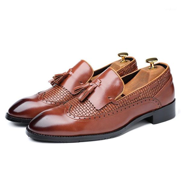 wedding dress shoes 2020 fashion tassel pointed toe shoes office work formal 3 colours brogue autumn new men shoe1, Black
wedding dress shoes 2020 fashion tassel pointed toe shoes office work formal 3 colours brogue autumn new men shoe1, Black