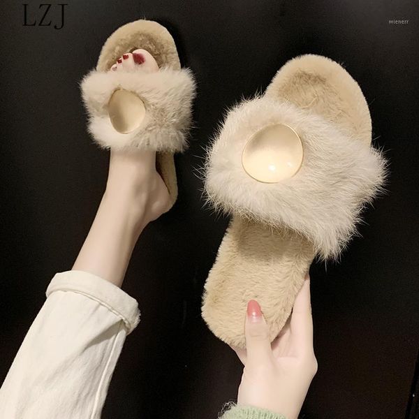 2020 new women winter explosions plush slippers sequins decorative cotton shoes zapatos de mujer sneakers 35-431, Black
2020 new women winter explosions plush slippers sequins decorative cotton shoes zapatos de mujer sneakers 35-431, Black